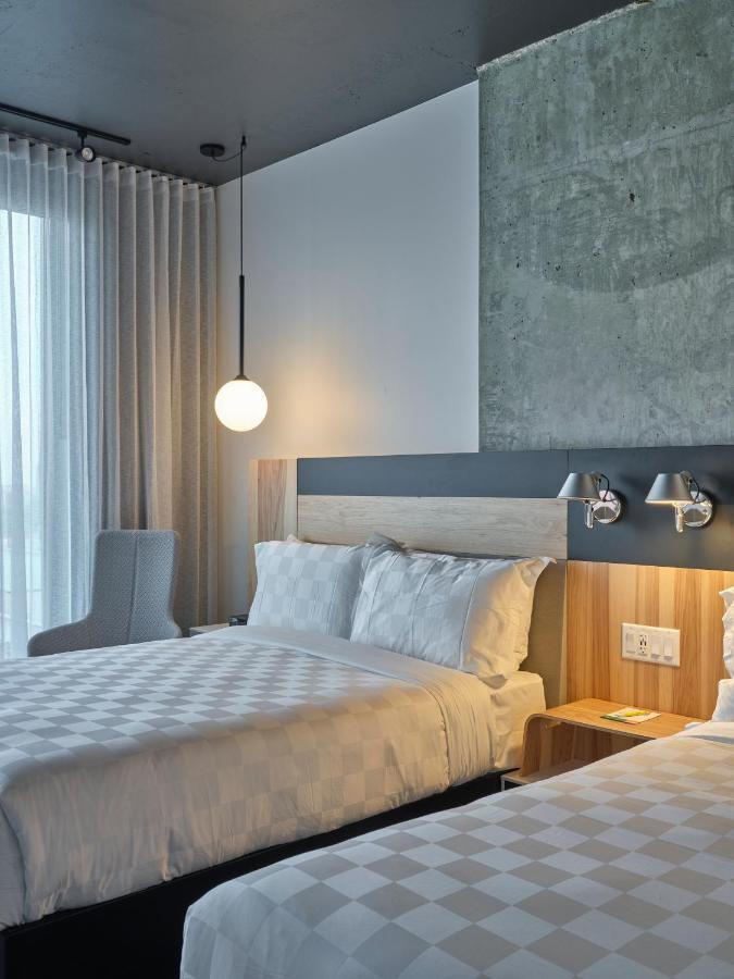 Alt Hotel Calgary University District מראה חיצוני תמונה
